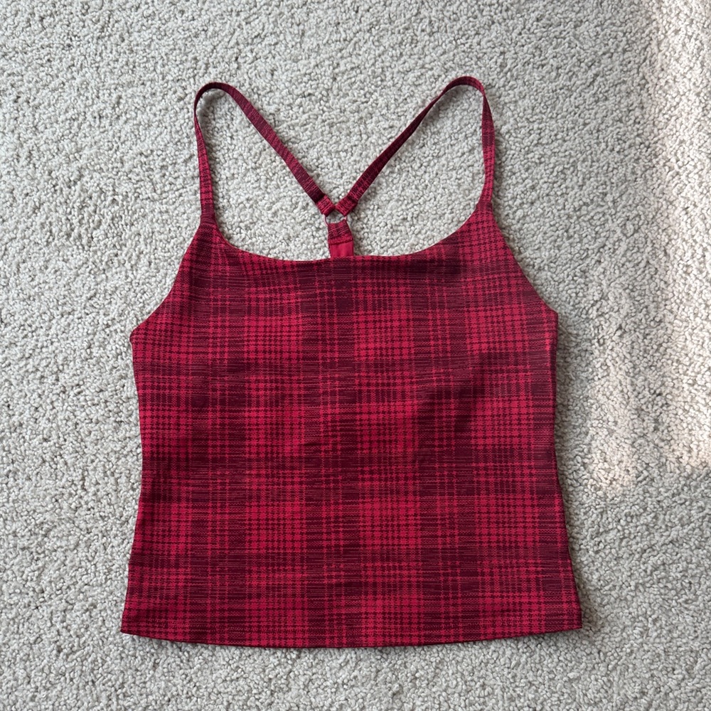 Outdoor Voices TechSweat Move Free Tank in the Pomegranate Plaid Women’s Size S